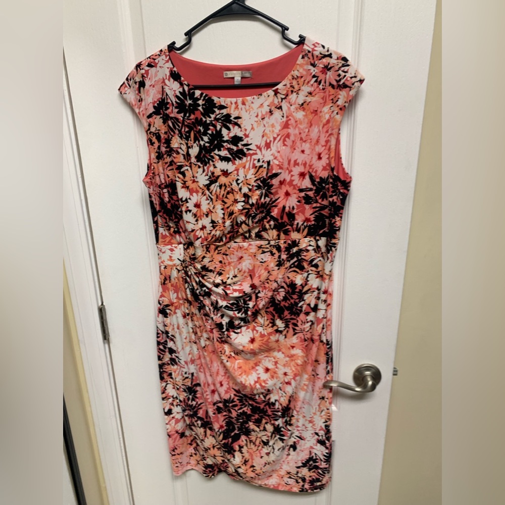 Flowered dress from dress barn- ruching over the tummy.